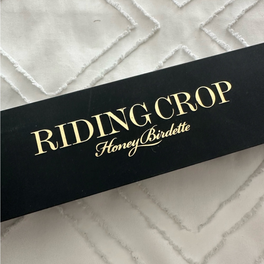 Honey Birdette rose gold riding crop NIB RARE